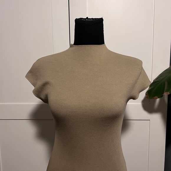 NWT Zara Taupe Tan Knit Short Sleeve Bodycon Dress - Small - Picture 6 of 9